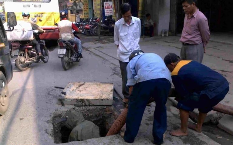 Thông tắc cống giá rẻ