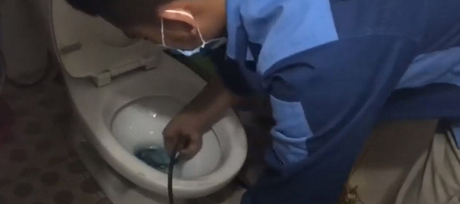 Thông tắc bồn cầu tại Hà Đông