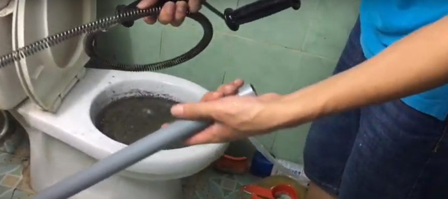 Thông tắc bồn cầu tại Thái Nguyên